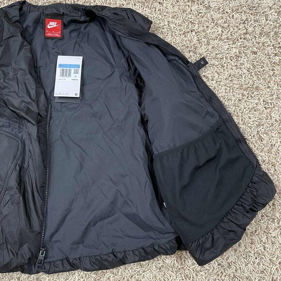 NEW Nike Tech Men’s Lightweight Nylon Woven Vest Black HM4262-010, Size M - Picture 6 of 15